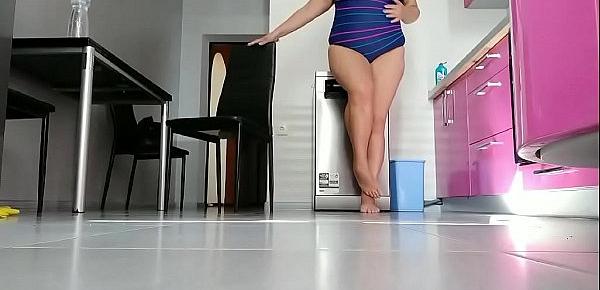  Step mom in kitchen playing with fat body